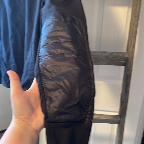 Puffy Neck Lululemon Full Zip Jacket - Picture 5 of 5